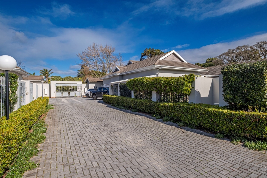 4 Bedroom Property for Sale in Walmer Eastern Cape